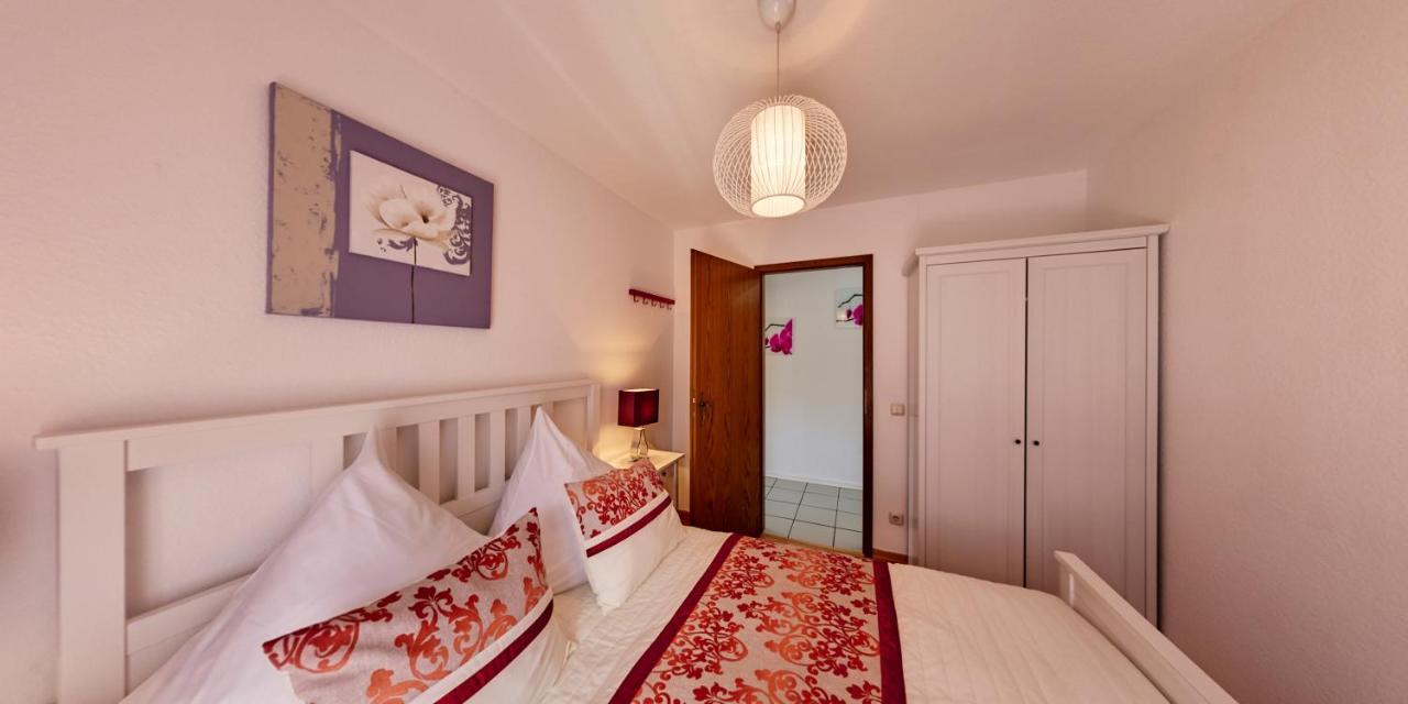 Ferienwohnung Seeblick ชาลเคินเมียเฮิน ภายนอก รูปภาพ