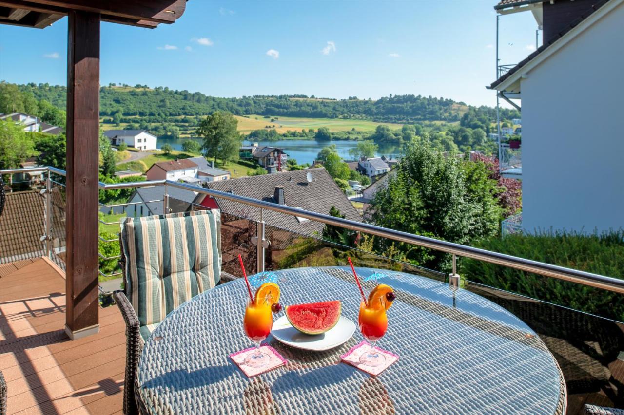 Ferienwohnung Seeblick ชาลเคินเมียเฮิน ภายนอก รูปภาพ