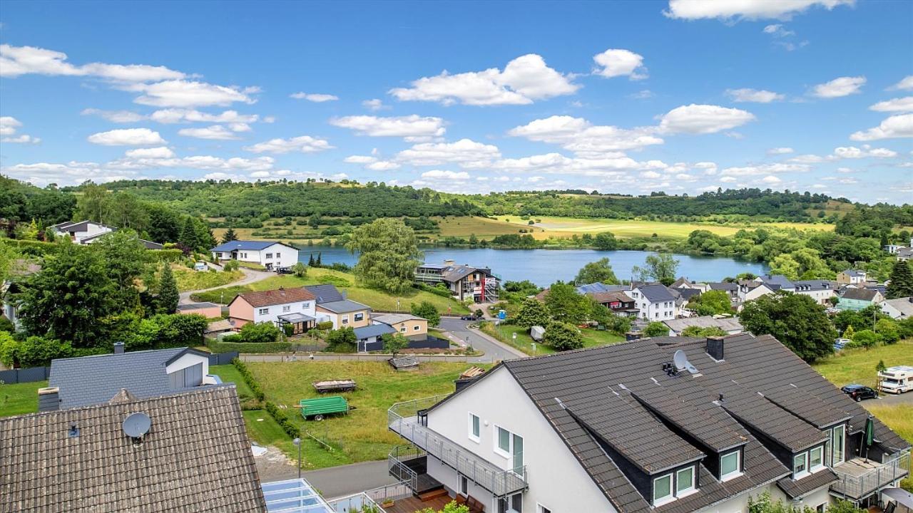Ferienwohnung Seeblick ชาลเคินเมียเฮิน ภายนอก รูปภาพ