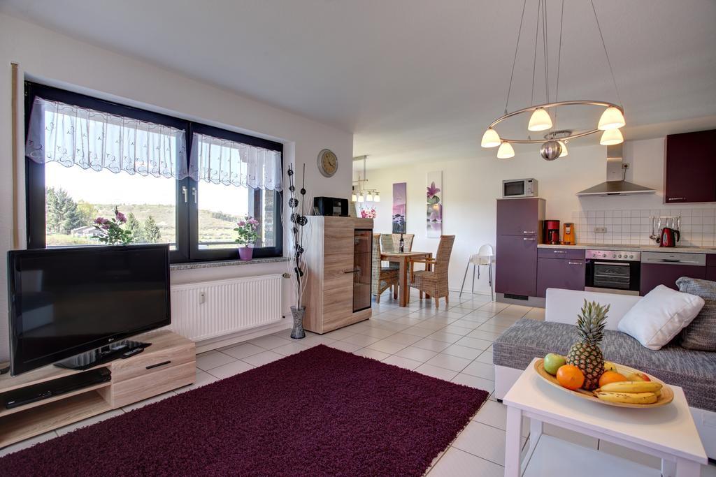 Ferienwohnung Seeblick ชาลเคินเมียเฮิน ห้อง รูปภาพ